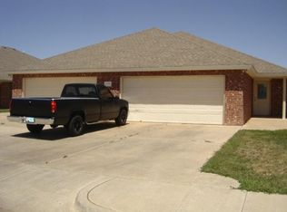 5708 Fordham St, Lubbock, TX 79416