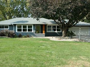 160 Montrose Rd, Waterloo, IA 50701