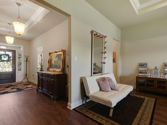 3rd image of 10861 Chapelwood Dr