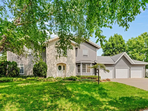2509 Colony Dr, Saint Cloud, MN 56303
