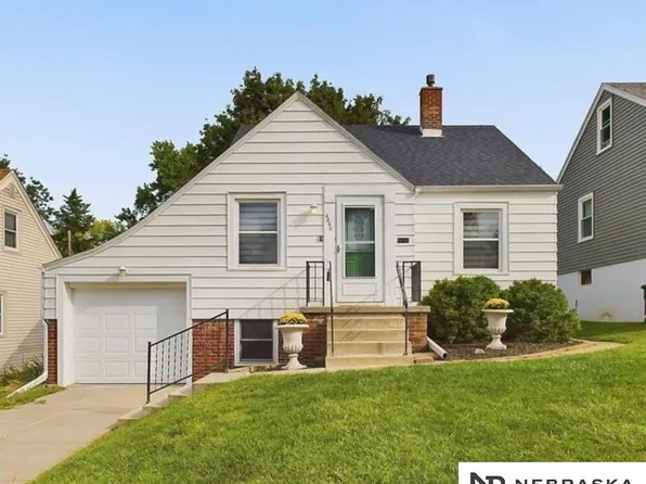 6336 Poppleton Ave, Omaha, NE 68106