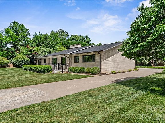 5th image of 1329 Merrimon Ave