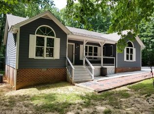 2071 Flint Hill Rd, Powhatan, VA 23139