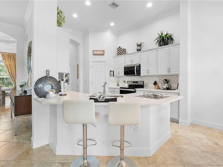 8095 Piedmont Dr — Photo 18