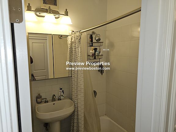 3rd image of (Undisclosed Address)