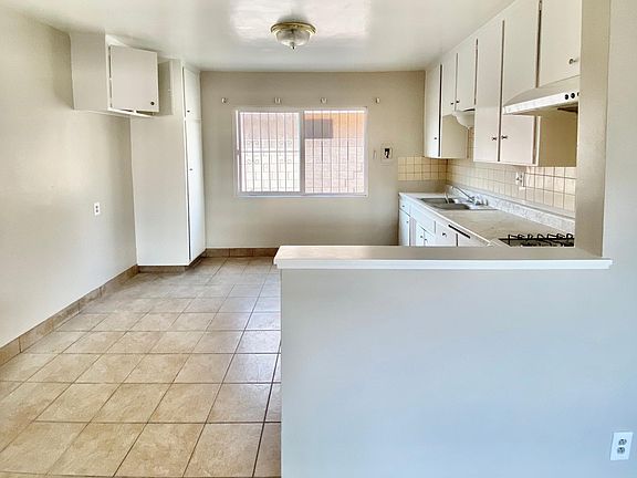 5th image of 614 N Orange Ave #3
