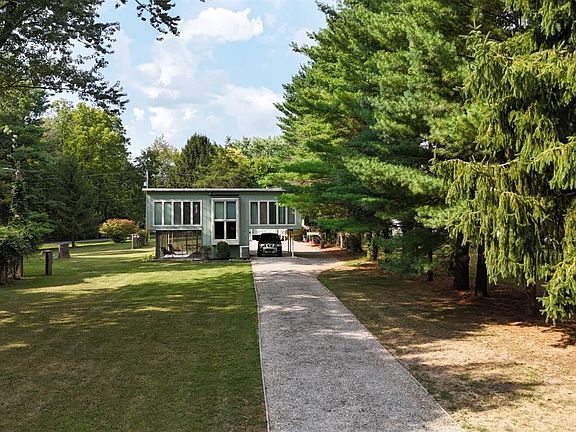 4th image of 11909 Lakefront Dr