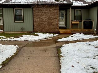 513 N Scott St, Dewitt, MI 48820
