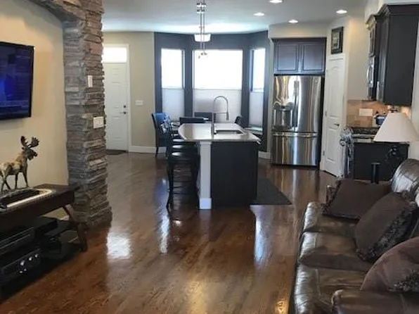 829 Vernon Dr, Central City, CO 80427