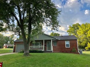 1416 SW Highway Lane Cir, Lees Summit, MO 64081