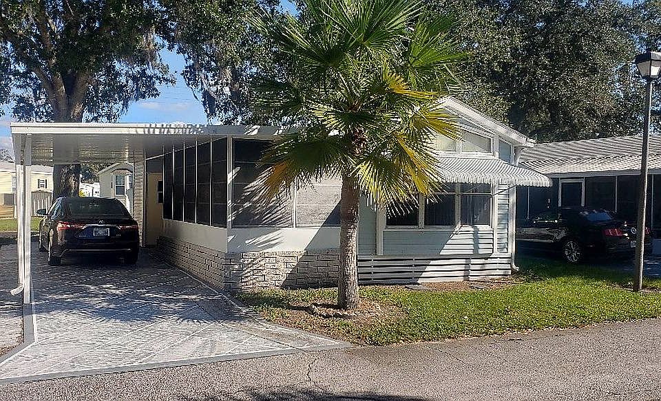 1st image of 902 Savanna Dr