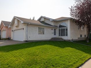 7232 189th St NW, Edmonton, AB T5T 5W5