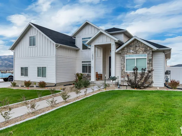 2907 E Dreyden Ln, Eagle Mountain, UT 84005