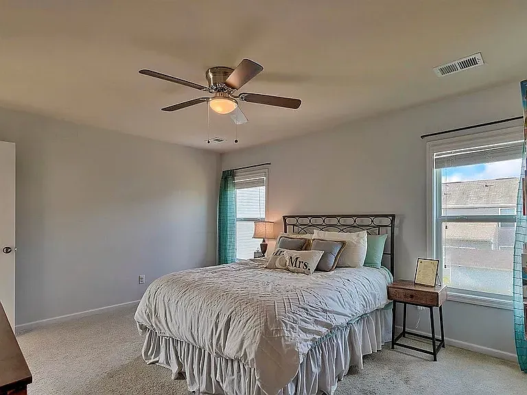488 Freshwater Dr — Photo 13