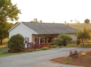 837 Givens Rd, Sinks Grove, WV 24976