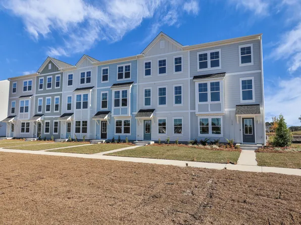 347 Rosehaven Ln, Summerville, SC 29486