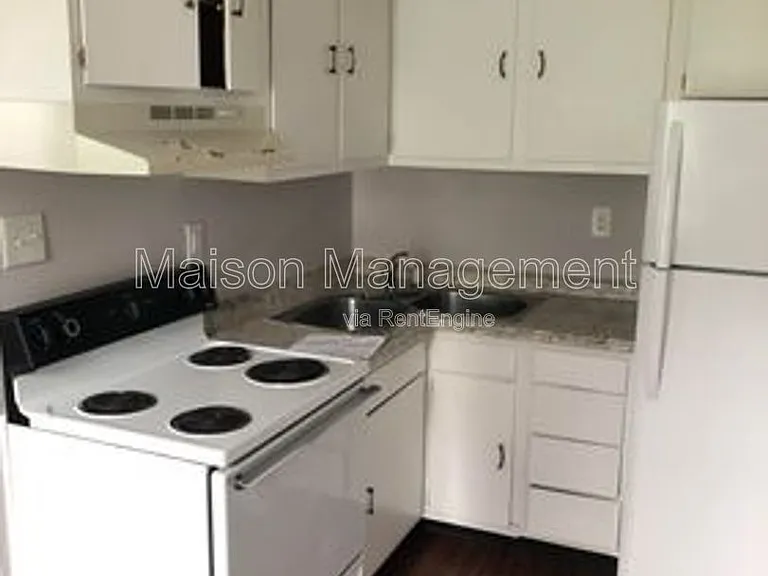Canandaigua Garden Apartments — Photo 14