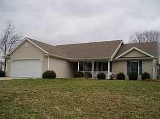 1st image of 796 W Ornament Ln
