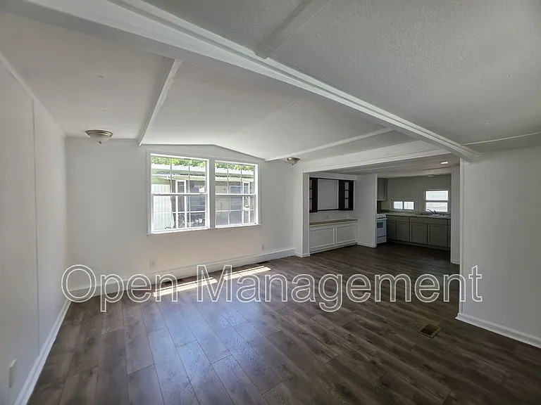 2668 Chateau Dr #36 — Photo 14