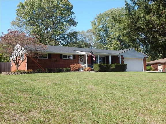 3rd image of 917 Fawcett Dr