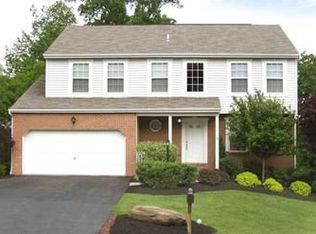 1502 Laurel Ridge Dr, Crescent, PA 15046