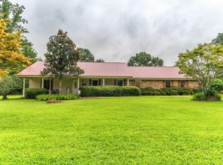 182 Lakeview Dr, Petal, MS 39465