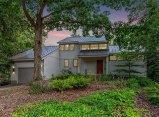 18 Paula Maria Dr, Newport News, VA 23606
