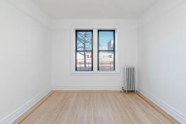 Rented by Modern Spaces | media 12