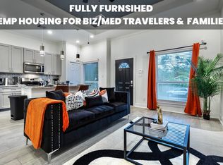 3110 Evella St #B, Houston, TX 77026