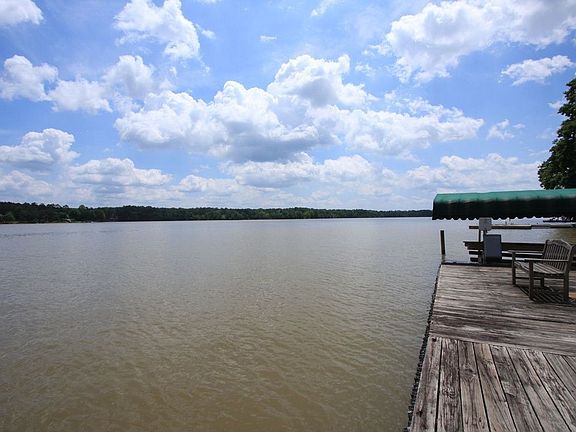 Lot is situated on some of the deepest water on the lake.