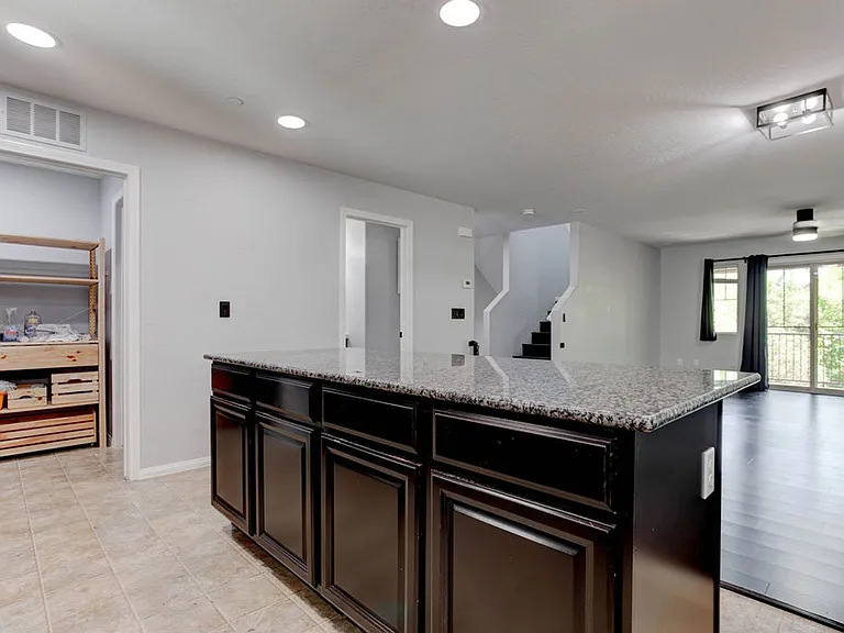 7724 Vibrant Thread Ct — Photo 11