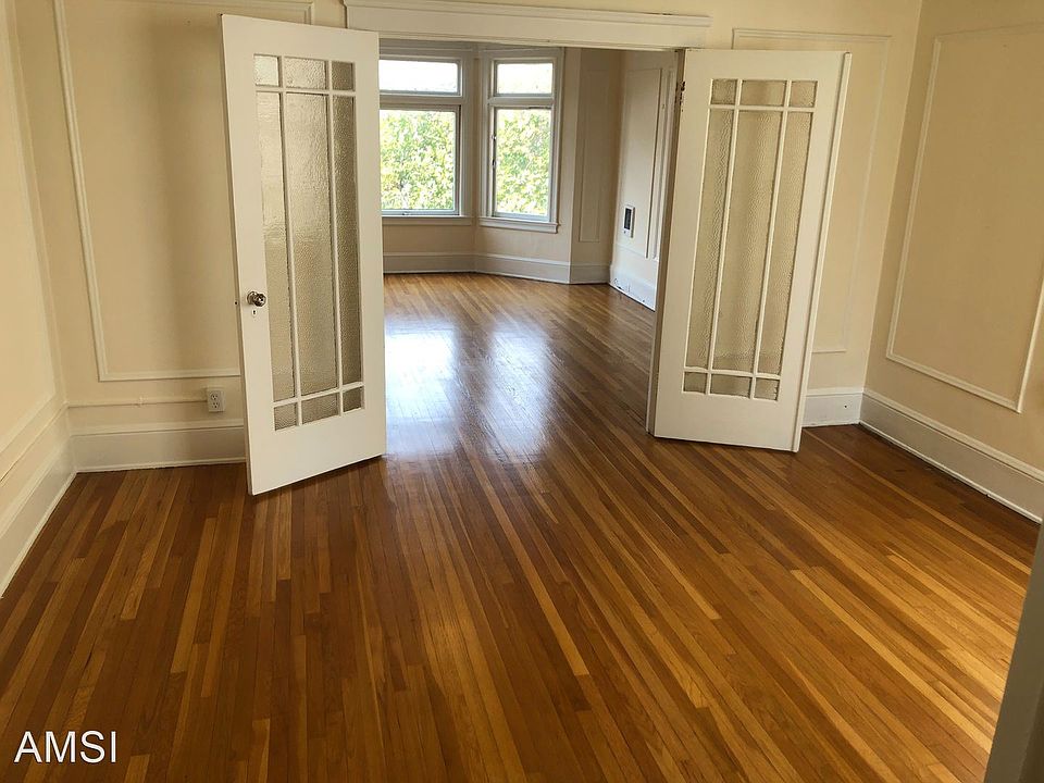 1st image of 1440 Steiner St #12
