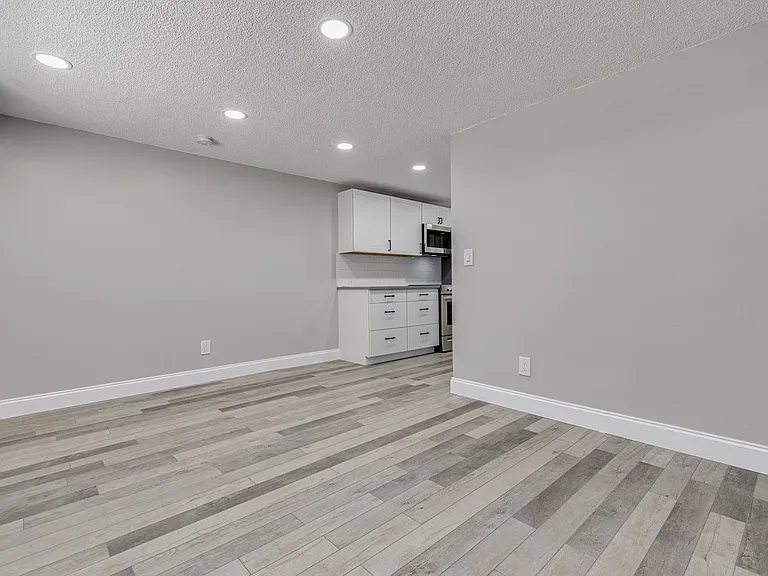 13496 W Rena Dr #1 — Photo 22