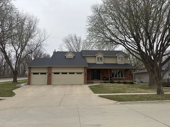 1500 1st Ave SE, Le Mars, IA 51031