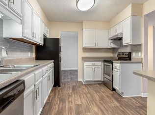 200 River Haven Ln #2235, Birmingham, AL 35244