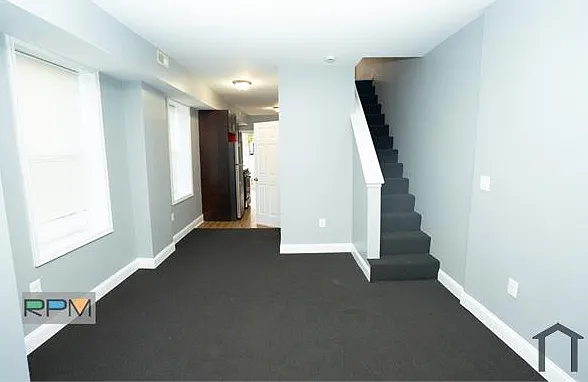 1219 N Luzerne Ave — Photo 10