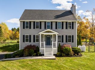 7 Nantucket Ct, Dover, NH 03820