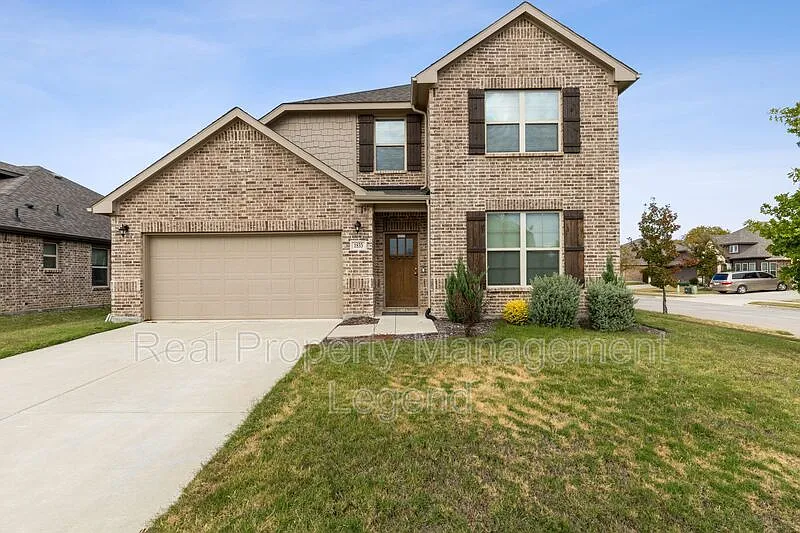 4 bed, 3.0 bath, 2534 sqft, $2,695 — Photo 2