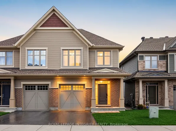 696 Vivera Pl, Ottawa, ON K2S 2N1