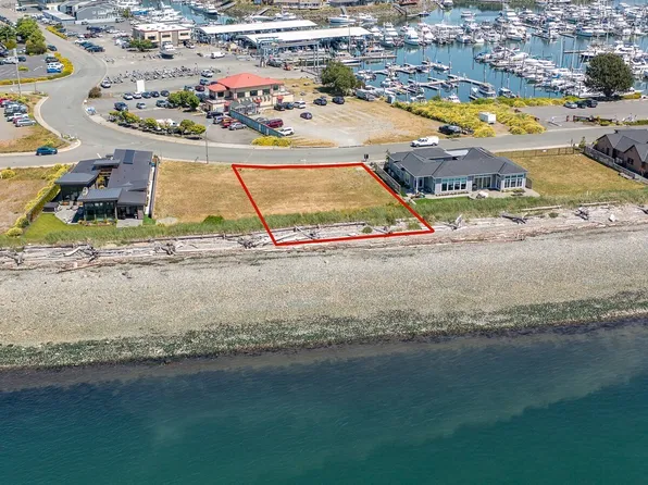 2207 Skyline Way, Anacortes, WA 98221