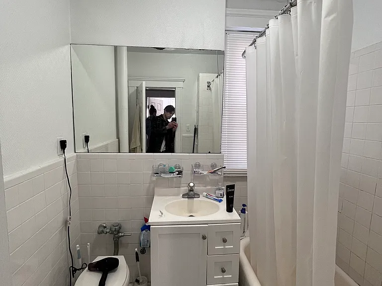 31 Queensberry St #21 — Photo 9