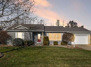 30539 Dunhill Xing, Elkhart, IN 46517