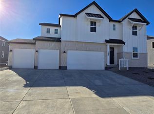 5685 Farrier Point, Castle Rock, CO 80104