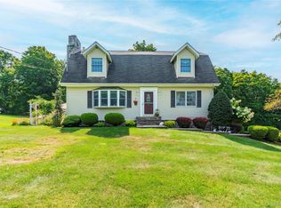 67 Jennifer Hill Rd, Lagrangeville, NY 12540
