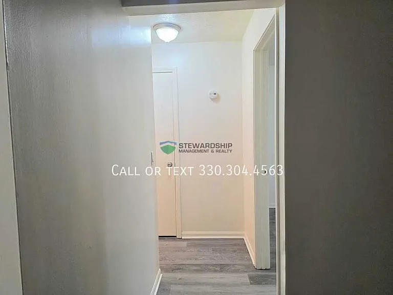 Village Woods Apartments — Photo 12