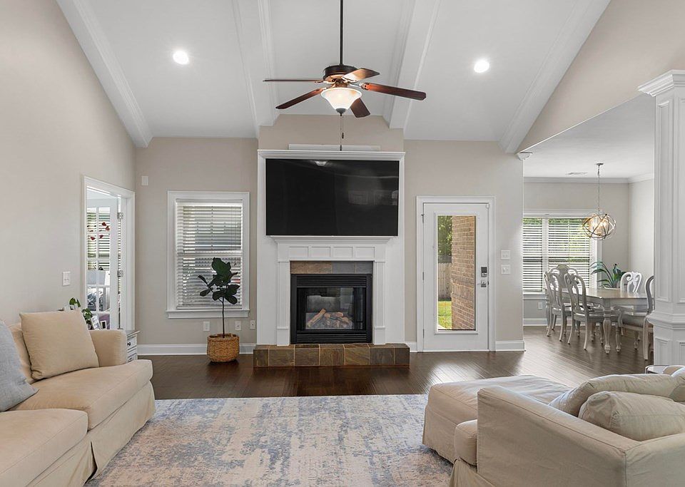 205 Caravella Dr, Dothan, AL 36305 Zillow