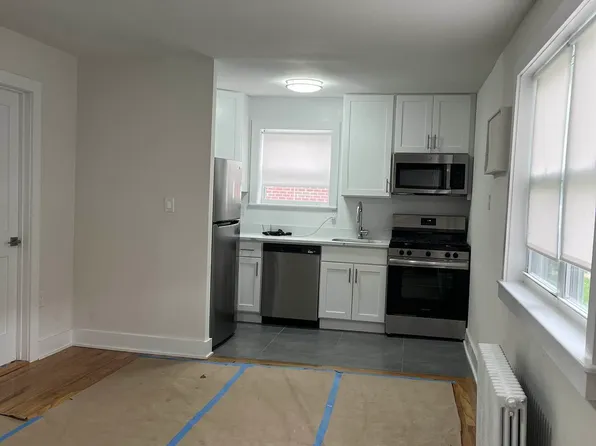 221-02 67th Avenue image 3 of 10