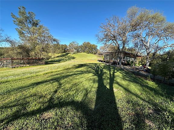 2nd image of 4052 Indian Peak Rd