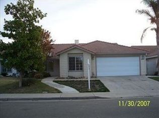 864 Dwight Way, Livingston, CA