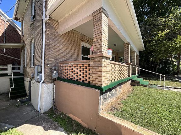 4th image of 103 Union St